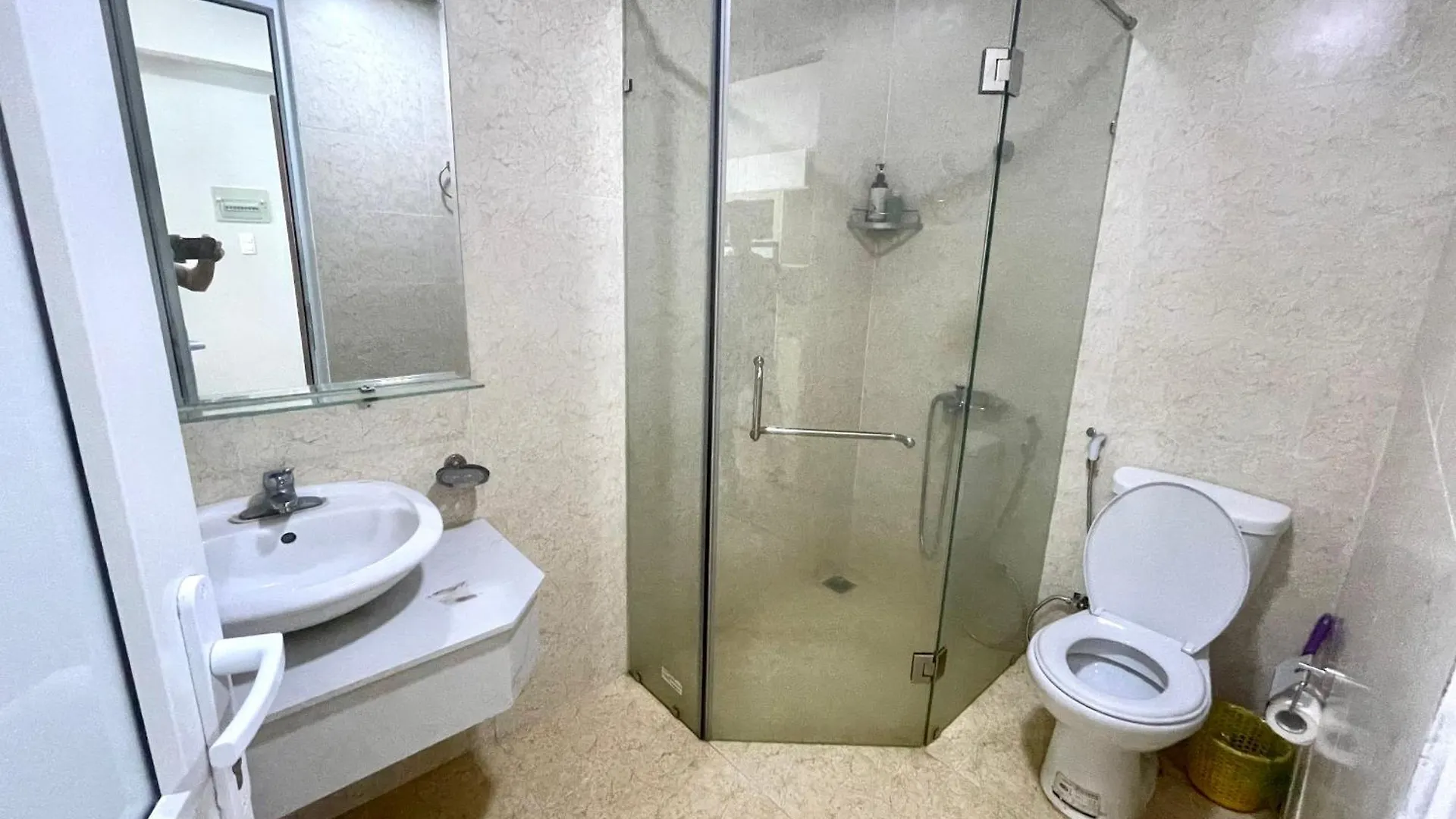 The Gold Beachfront Luxury Apartment Nha Trang