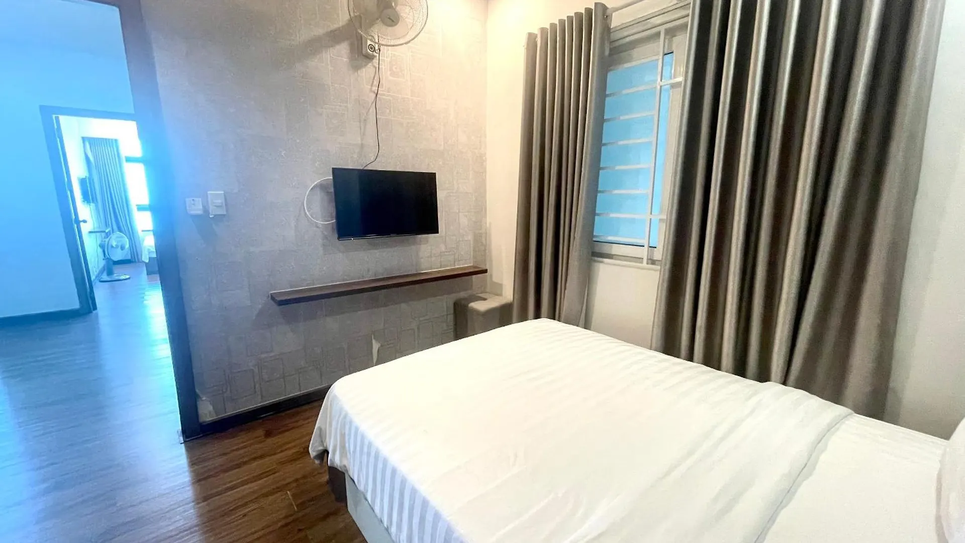 The Gold Beachfront Luxury Apartment Nha Trang