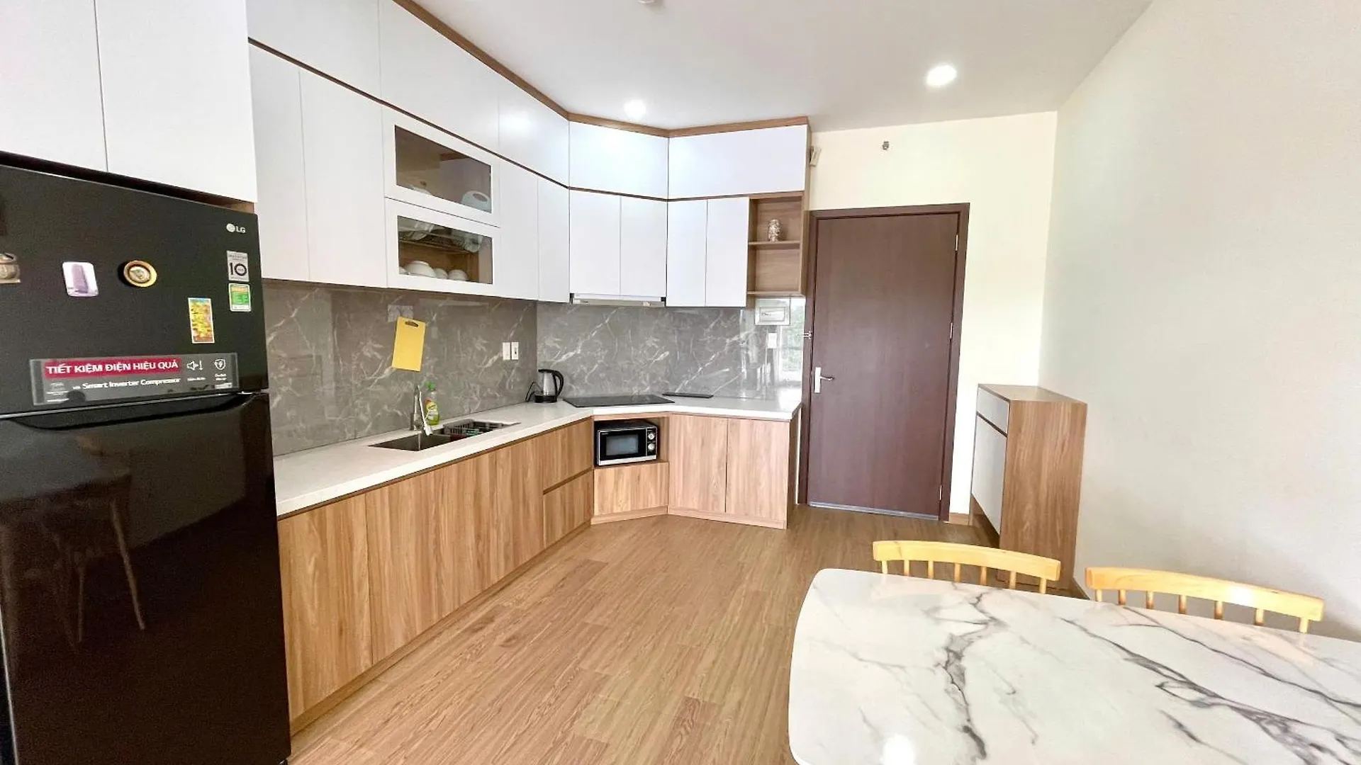 The Gold Beachfront Luxury Apartment Nha Trang Vietnam