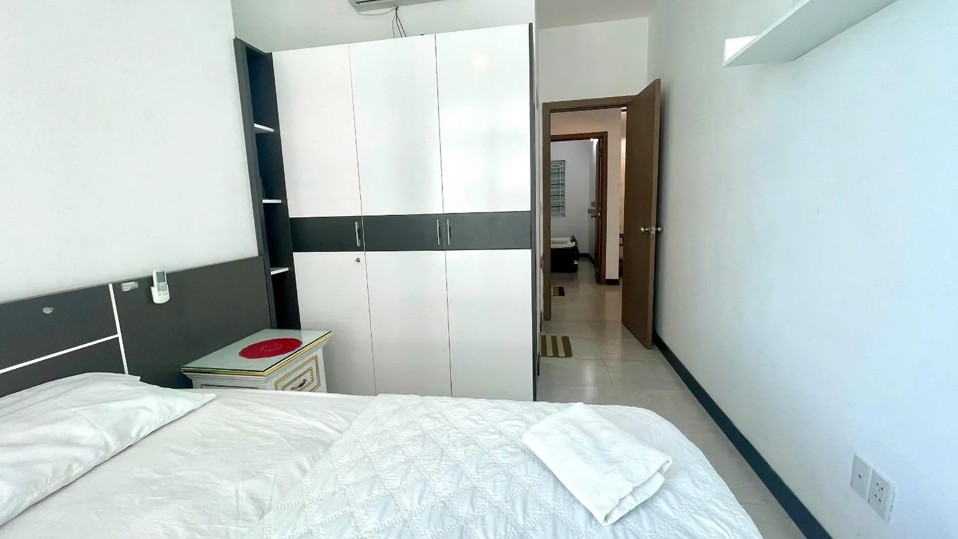 The Gold Beachfront Luxury Apartment Nha Trang