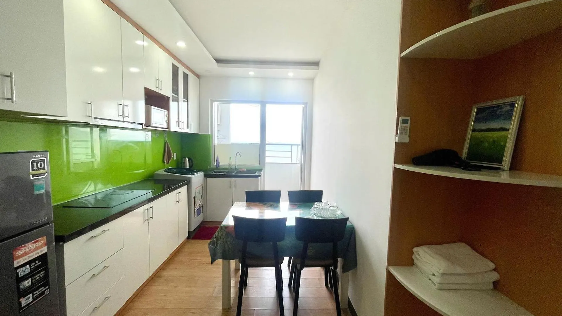 The Gold Beachfront Luxury Apartment Nha Trang